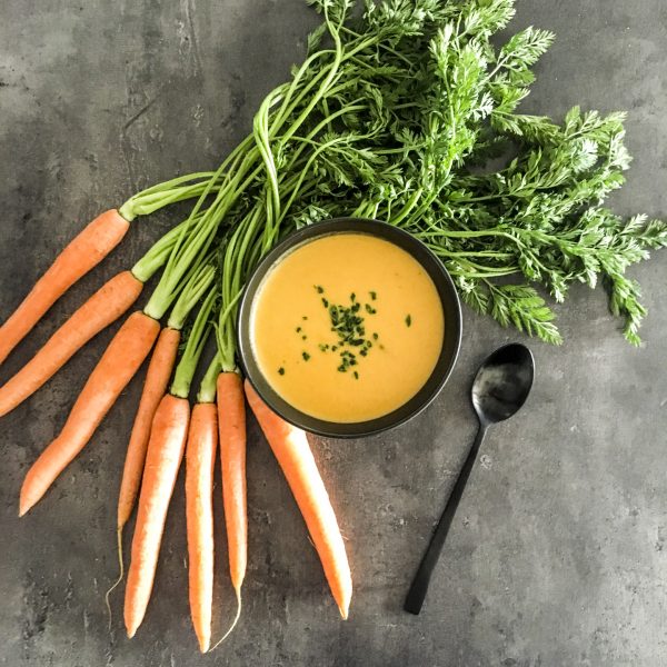 Vegane Mango Möhren Suppe - super lecker und super einfach!